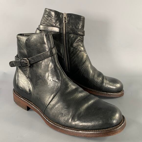UNTAMED STREET Size 12 Black Distressed Leather Side Zipper Boots